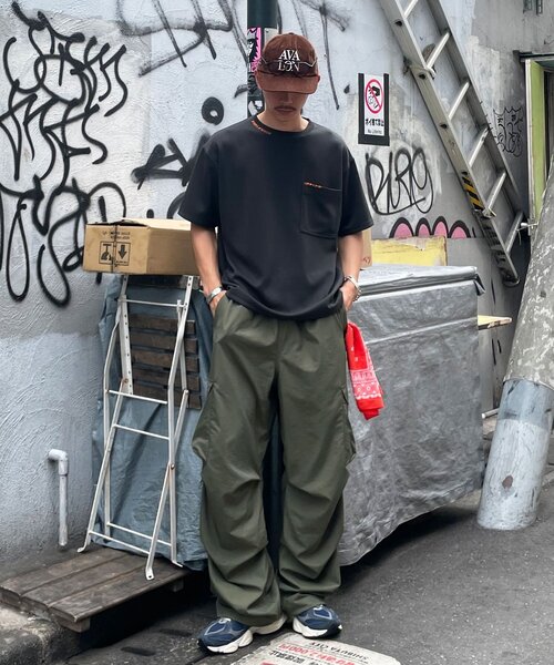 CIAOPANIC(チャオパニック)の「ナイロンタックカーゴパンツ(その他パンツ・メンズ・カーキ/ブラック・MEDIUM/LARGE)」の12枚目の写真