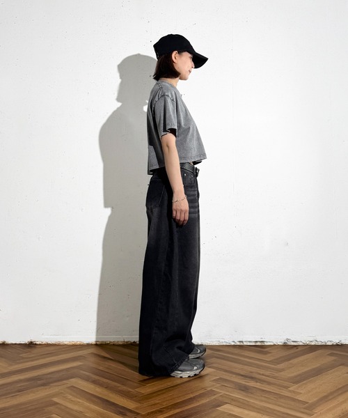 MAISON SELECT(メゾンセレクト)の「6C76 クロップド丈ウォッシュドカットソー(Tシャツ/カットソー・レディース・グレー/ブラック/ブラウン/ベージュ・FREE)」の11枚目の写真