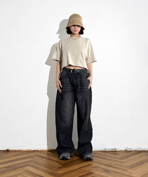 MAISON SELECT(メゾンセレクト)の「6C76 クロップド丈ウォッシュドカットソー(Tシャツ/カットソー・レディース・グレー/ブラック/ブラウン/ベージュ・FREE)」の20枚目の写真