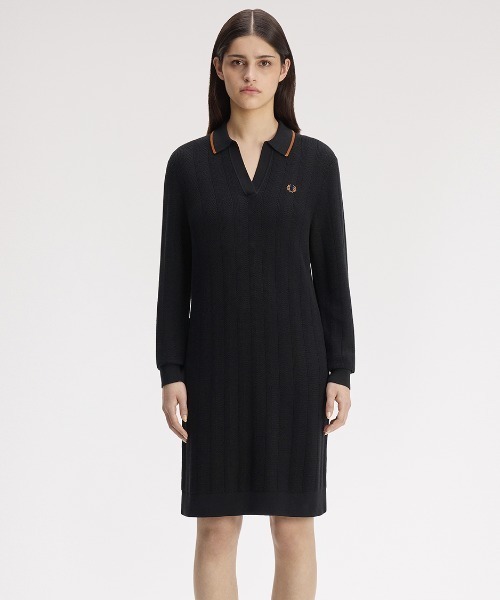 FRED PERRY(フレッドペリー)の「Textured Knitted Shirt Dress/テクスチャードニットポロシャツワンピース(ワンピース・レディース・ブラック・10)」の3枚目の写真