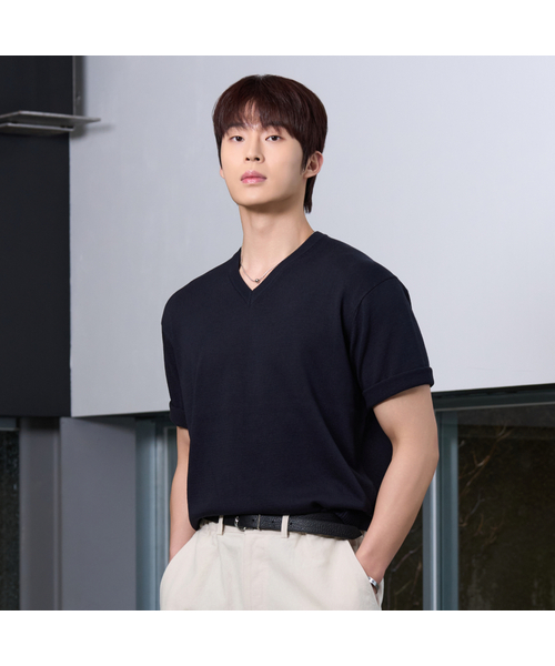 HYOJI(ヒョージ)の「26 SS ウォッシャブルリネンVネッククロップニット(6カラー)(ニット/セーター・メンズ・ブラック/チャコール/グレー/ネイビー/クリーム/レッド・M/L/XL)」の5枚目の写真