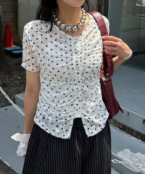 CIAOPANIC(チャオパニック)の「フロントシャーリングドット柄トップス(Tシャツ/カットソー・レディース・ホワイト/ブラウン・FREE)」の19枚目の写真