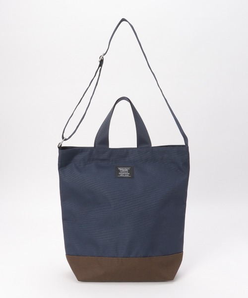 ikka(イッカ)の「バイカラー2WAYショルダーバッグ(ショルダーバッグ・メンズ・チャコール/オリーブ/ネイビー/ブラック・FREE)」の4枚目の写真