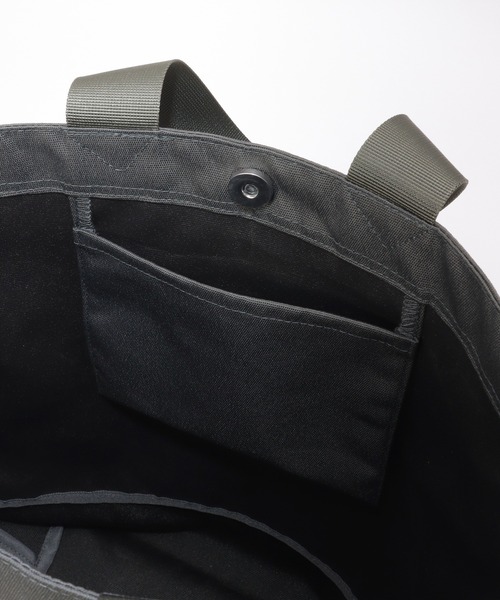ikka(イッカ)の「バイカラー2WAYショルダーバッグ(ショルダーバッグ・メンズ・チャコール/オリーブ/ネイビー/ブラック・FREE)」の14枚目の写真