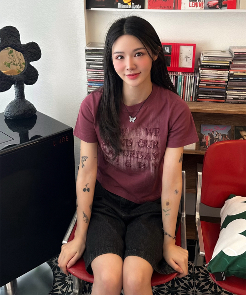 JUAN HOMME（ジュアンオム）の「ウィメンズクロップブラシフェイディングハーフスリーブTシャツ（ワイン）（Tシャツ/カットソー・レディース・その他・FREE）」の7枚目の写真