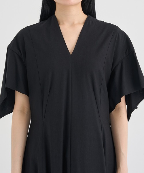 AKIRANAKA(アキラナカ)の「【AKIRANAKA/アキラナカ】Tamara drape sleeve dress BK(ワンピース・レディース・ブラック・1)」の7枚目の写真