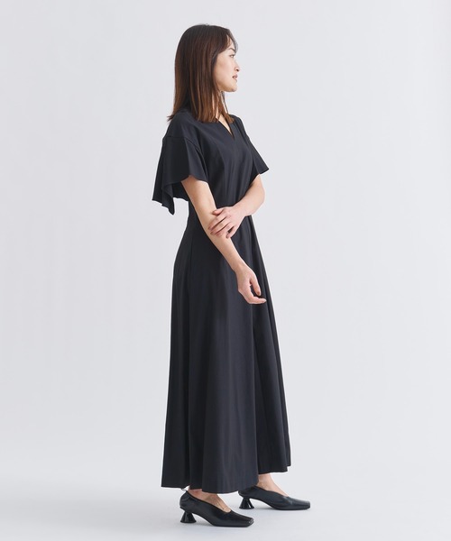 AKIRANAKA(アキラナカ)の「【AKIRANAKA/アキラナカ】Tamara drape sleeve dress BK(ワンピース・レディース・ブラック・1)」の4枚目の写真