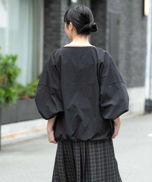 EKAL(エカル)の「『速乾/通気性』DOT AIR CARDIGAN(カーディガン/ボレロ・レディース・ネイビー/グレー/ブラック・ONE)」の7枚目の写真