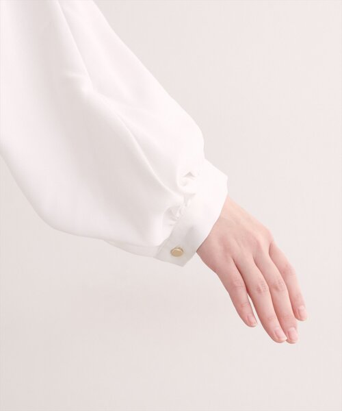 natural couture(ナチュラルクチュール)の「【sherbet line】ウエストタック2WAY袖ブラウス(シャツ/ブラウス・レディース・ライトグレー/オフホワイト/ドット/ブラウン/ネイビー・FREE)」の17枚目の写真