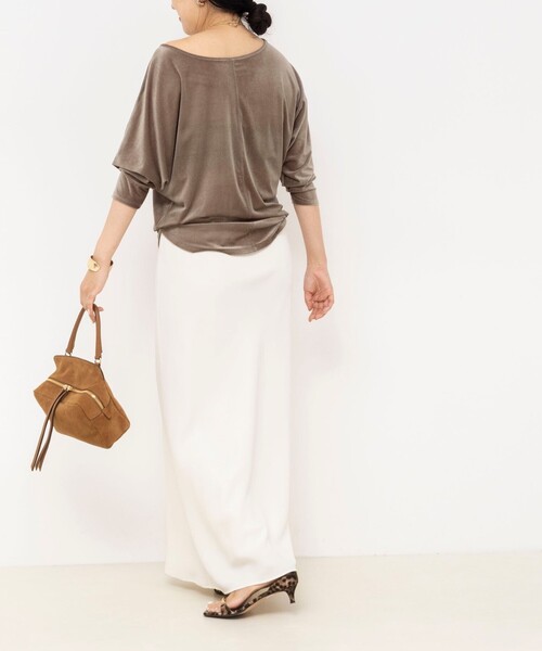 NOLLEY’S Sophi(ノーリーズソフィ)の「【BECシリーズ】ウォッシャブルベロアドルマン2WAYプルオーバー(Tシャツ/カットソー・レディース・ブラック/サーモンピンク/カーキ・38)」の7枚目の写真