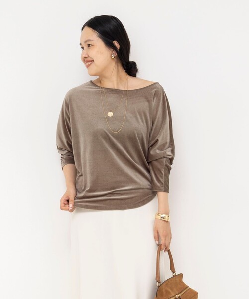 NOLLEY’S Sophi(ノーリーズソフィ)の「【BECシリーズ】ウォッシャブルベロアドルマン2WAYプルオーバー(Tシャツ/カットソー・レディース・ブラック/サーモンピンク/カーキ・38)」の9枚目の写真