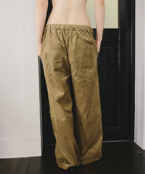 HANNE(アン)の「コーデュロイロールアップカーブパンツ(その他パンツ・レディース・ベージュ/ネイビー・S/M)」の14枚目の写真