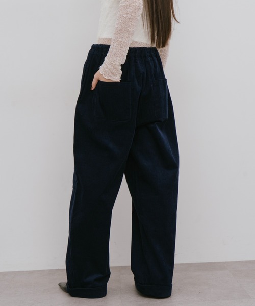 HANNE(アン)の「コーデュロイロールアップカーブパンツ(その他パンツ・レディース・ベージュ/ネイビー・S/M)」の8枚目の写真
