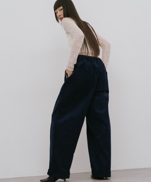 HANNE(アン)の「コーデュロイロールアップカーブパンツ(その他パンツ・レディース・ベージュ/ネイビー・S/M)」の7枚目の写真