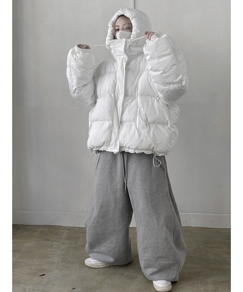 YACA（ヤーカ）の「wide down jacket/ワイドダウンジャケット（ダウンジャケット/コート・レディース・ホワイト・FREE）」の7枚目の写真