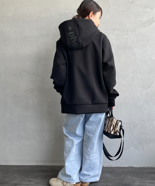 +phenix（プラスフェニックス）の「[＋phenix/プラスフェニックス] 別注 ダンボールニット フードロゴ ジップパーカー（パーカー・メンズ・ブラック/グレー・XL/L/M）」の22枚目の写真