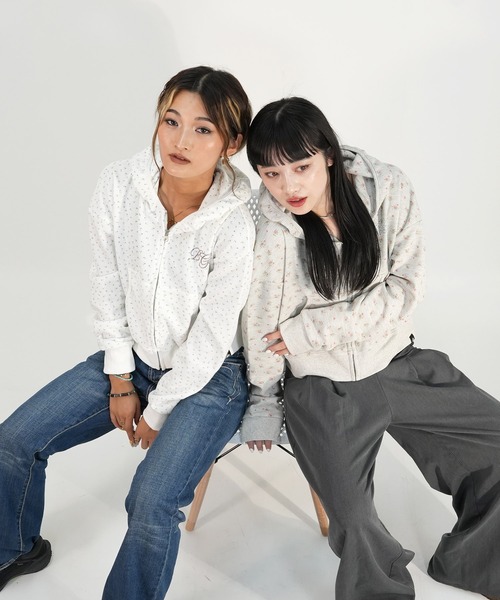 BGL(ビージーエル)の「FLOWER WAFFLE ZIP PARKA / 小花柄 / ワッフル / サーマル / 韓国ストリート / ウィッシュコア ジップパーカー(パーカー・レディース・ネイビー/ホワイト/グレー・FREE)」の5枚目の写真