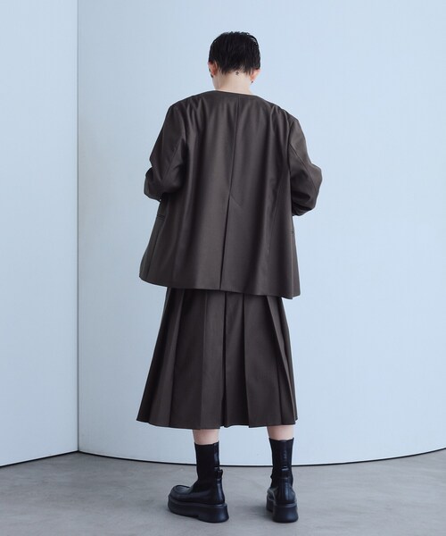CODE A(コードエー)の「soft relaxed hook jacket(ノーカラージャケット・レディース・ブラウン系その他/グレー・00)」の5枚目の写真