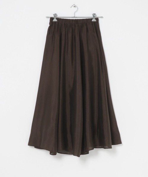 URBAN RESEARCH ROSSO WOMEN(アーバンリサーチ ロッソ)の「『WEB限定』ラメニットカーディガン+スカートセット(カーディガン/ボレロ・レディース・ブラック系その他/ベージュ系その他・FREE)」の22枚目の写真