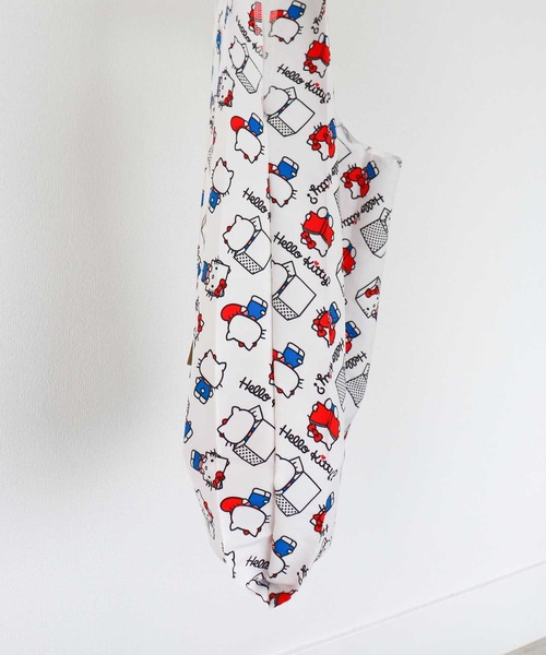 sanrio(サンリオ)の「〈SANRIO/サンリオ〉ハローキティ My name is… コンパクトエコバッグナスカン付 EKB7(エコバッグ/サブバッグ・レディース・ホワイト・ONE SIZE)」の5枚目の写真