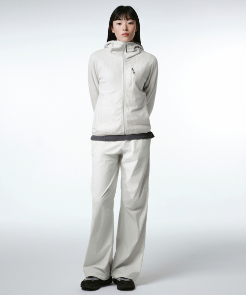 MUSINSA STANDARD WOMAN（ムシンサスタンダードウーマン）の「[シティレジャー] ウィメンズ ナイロン ベルト付き パラシュートパンツ [ストーンホワイト]（スウェットパンツ・レディース・その他・30/24/26/27/28/29/25）」の2枚目の写真
