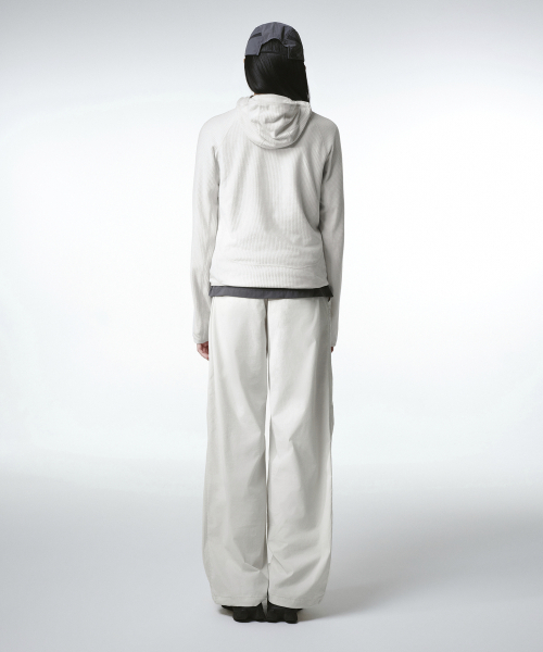 MUSINSA STANDARD WOMAN（ムシンサスタンダードウーマン）の「[シティレジャー] ウィメンズ ナイロン ベルト付き パラシュートパンツ [ストーンホワイト]（スウェットパンツ・レディース・その他・30/24/26/27/28/29/25）」の4枚目の写真