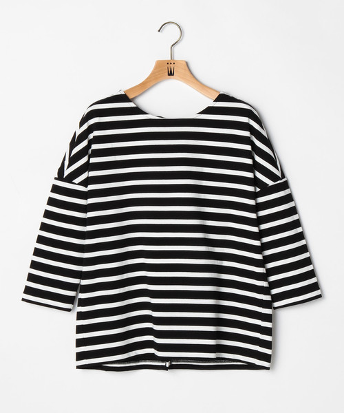 Tiara（ティアラ）の「バックスリットリボントップス（Tシャツ/カットソー・レディース・ブラック×ホワイト/ホワイト×ネイビー・9）」の2枚目の写真