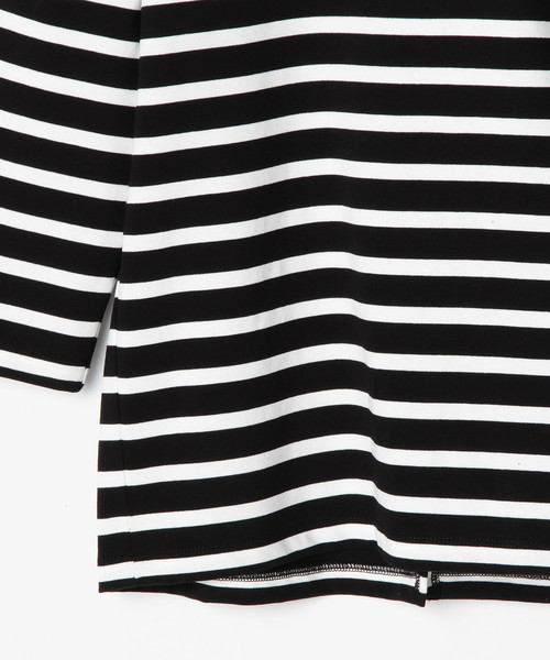 Tiara（ティアラ）の「バックスリットリボントップス（Tシャツ/カットソー・レディース・ブラック×ホワイト/ホワイト×ネイビー・9）」の6枚目の写真