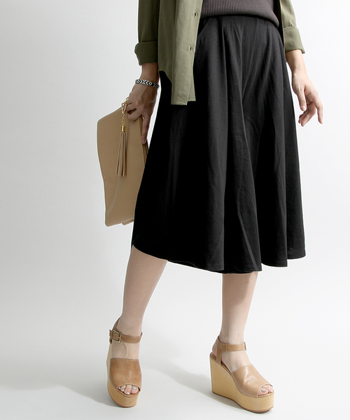 WEGO(ウィゴー)の「WEGO/ カットスカンツ(その他パンツ・レディース・レッド/ホワイト系その他/ネイビー/ブラック/カーキ/グリーン系その他・FREE)」の1枚目の写真