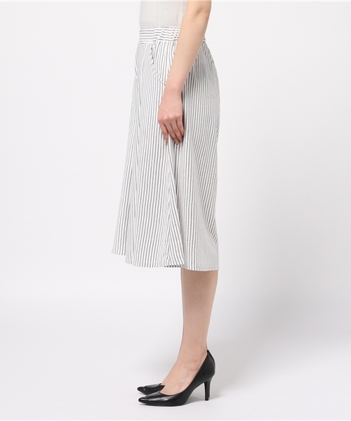 WEGO(ウィゴー)の「WEGO/ カットスカンツ(その他パンツ・レディース・レッド/ホワイト系その他/ネイビー/ブラック/カーキ/グリーン系その他・FREE)」の8枚目の写真