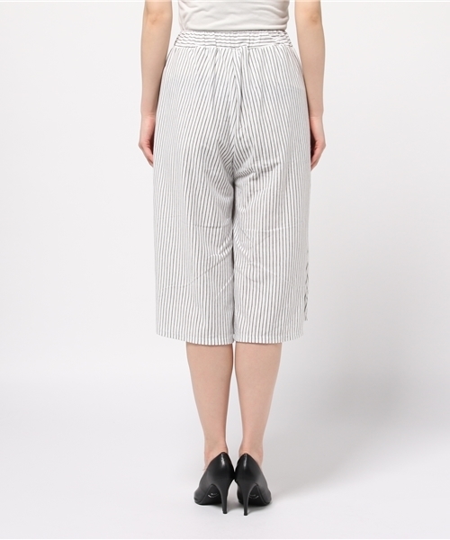 WEGO(ウィゴー)の「WEGO/ カットスカンツ(その他パンツ・レディース・レッド/ホワイト系その他/ネイビー/ブラック/カーキ/グリーン系その他・FREE)」の9枚目の写真