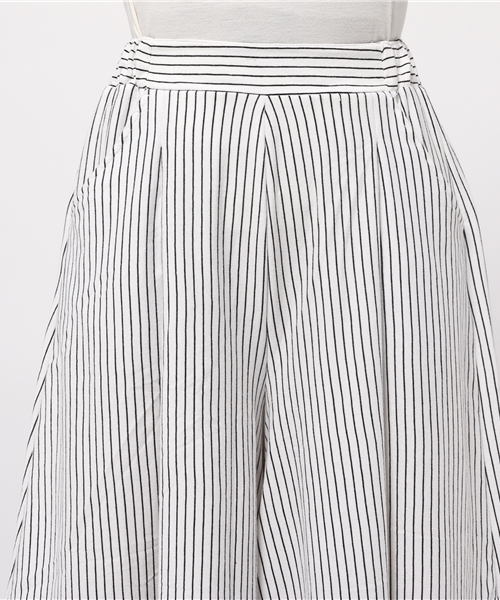 WEGO(ウィゴー)の「WEGO/ カットスカンツ(その他パンツ・レディース・レッド/ホワイト系その他/ネイビー/ブラック/カーキ/グリーン系その他・FREE)」の10枚目の写真