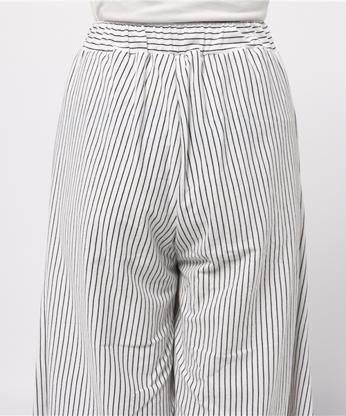 WEGO(ウィゴー)の「WEGO/ カットスカンツ(その他パンツ・レディース・レッド/ホワイト系その他/ネイビー/ブラック/カーキ/グリーン系その他・FREE)」の11枚目の写真