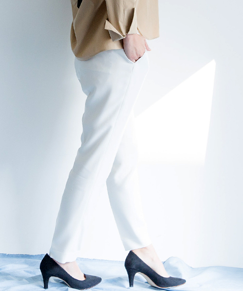 STUDIOUS（ステュディオス）の「テーパードパンツ（その他パンツ・レディース・ブラック/ライトグレー/チャコールグレー/ホワイト/グレー・0/1）」の22枚目の写真