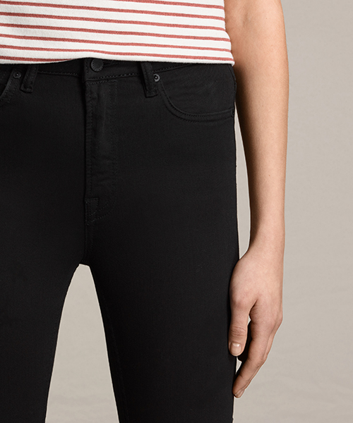 ALLSAINTS（オールセインツ）の「STILT JEANS（デニムパンツ・レディース・ダークブラック・25inch/28inch/32inch/27inch/26inch/31inch/24inch）」の17枚目の写真