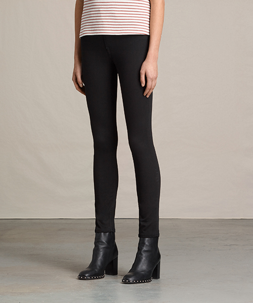 ALLSAINTS（オールセインツ）の「STILT JEANS（デニムパンツ・レディース・ダークブラック・25inch/28inch/32inch/27inch/26inch/31inch/24inch）」の16枚目の写真