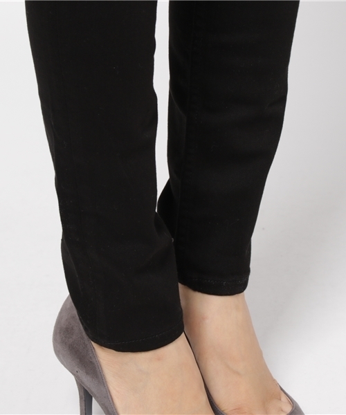 ALLSAINTS（オールセインツ）の「STILT JEANS（デニムパンツ・レディース・ダークブラック・25inch/28inch/32inch/27inch/26inch/31inch/24inch）」の2枚目の写真