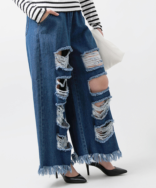 Wego ウィゴー の Wego スラッシュヘビークラッシュデニムワイドパンツ デニムパンツ Wear