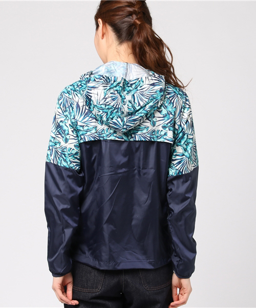 ROXY(ロキシー)の「TROPICAL DAYS JACKET(その他アウター・レディース・ホワイト/ネイビー/ブラック・MEDIUM/LARGE/SMALL)」の6枚目の写真