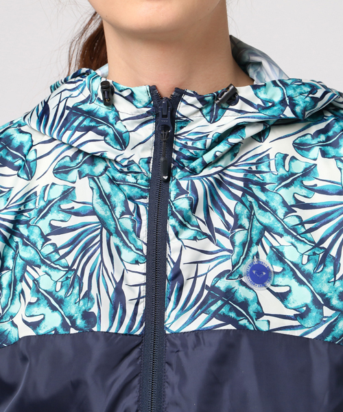 ROXY(ロキシー)の「TROPICAL DAYS JACKET(その他アウター・レディース・ホワイト/ネイビー/ブラック・MEDIUM/LARGE/SMALL)」の7枚目の写真