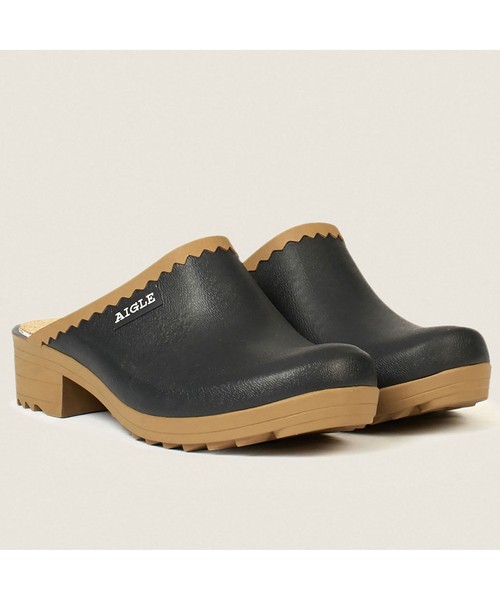 AIGLE（エーグル）の「ヴィクトリンサボ ラバーブーツ（サンダル・レディース・ネイビー/フューシャピンク・38/39/35/36/37）」の2枚目の写真