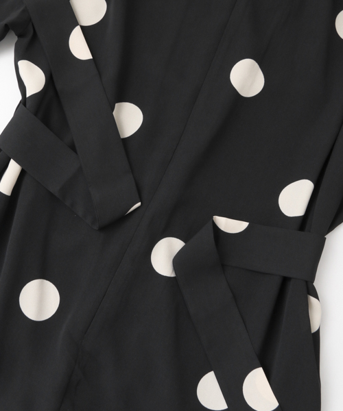 SENSE OF PLACE by URBAN RESEARCH（センスオブプレイスバイアーバンリサーチ）の「ドットシャツオールインワン（つなぎ/オールインワン・レディース・ブラック系その他・FREE）」の4枚目の写真