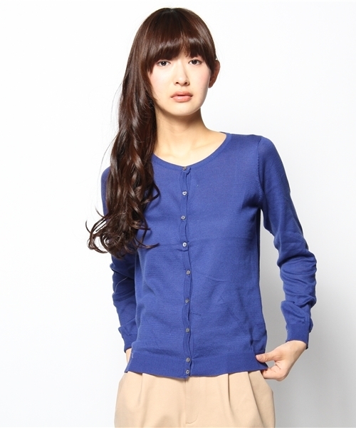 earth music&ecology(アースミュージックアンドエコロジー)の「●mina 5月号 掲載●ピマコットンクルーカーディガン(カーディガン/ボレロ・レディース・杢グレー/ベージュ系その他/グリーン/イエロー/ロイヤルブルー/ピンク/レッド/ネイビー・SMALL/MEDIUM)」の6枚目の写真