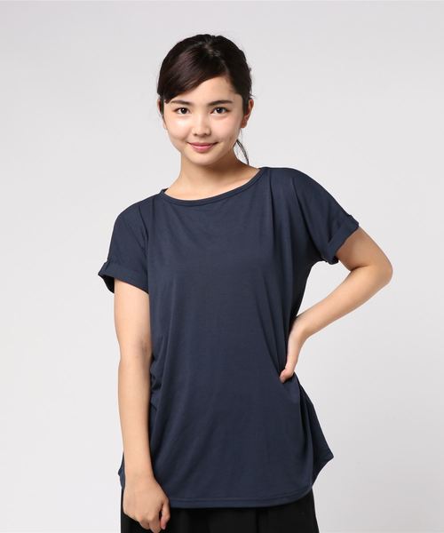 KOBE LETTUCE（コウベレタス）の「うるおい保湿成分アルガンオイル配合☆袖ロールアップシンプルカットソーTシャツ/トップス/レディース[C3309]神戸レタス（Tシャツ/カットソー・レディース・ブラック/ネイビー/オフホワイト/グリーン/ホワイト×ブラック・FREE）」の5枚目の写真