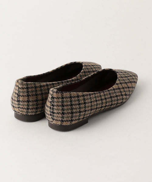 BEAUTY&YOUTH UNITED ARROWS(ビューティーアンドユースユナイテッドアローズ)の「BY チェックVカット スクエアフラットパンプス ◆(パンプス・レディース・その他1・35h/37h/36h/38/36/37)」の5枚目の写真