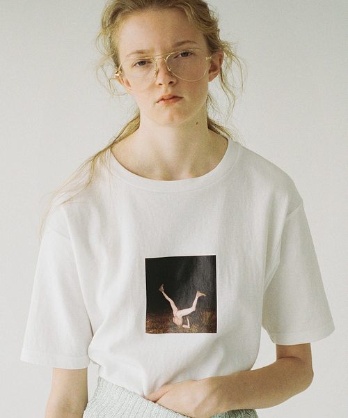 PEIEN（ペイエン）の「PEIEN ペイエン / グラフィックプリントTシャツ（Tシャツ/カットソー・レディース・ホワイト/ブラック/グリーン・FREE）」の2枚目の写真