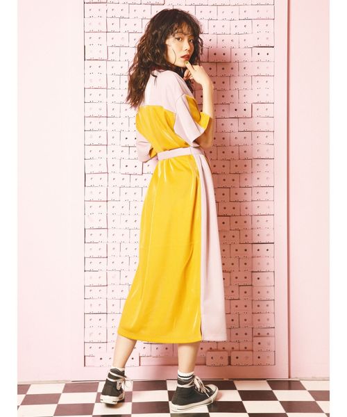 jouetie(ジュエティ)の「シャイニーポロワンピース(ワンピース・レディース・ブラック/ターコイズブルー/イエロー・MEDIUM)」の12枚目の写真