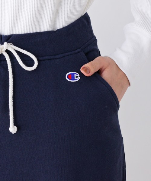 Champion（チャンピオン）の「Champion 裏毛ロングタイトスカート（スカート・レディース・グレー/ピンク/ネイビー・02）」の9枚目の写真