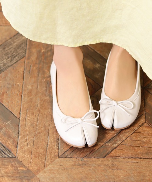 SESTO（セスト）の「足袋パンプス/タビバレエ（バレエシューズ・レディース・ホワイト/ブラック/ダークブラウン/ベージュ/グレイッシュベージュ・22.5cm/23.5cm/24.5cm/25.5cm/23.0cm/24.0cm/22.0cm）」の6枚目の写真