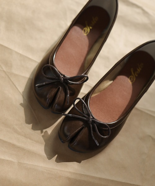SESTO（セスト）の「足袋パンプス/タビバレエ（バレエシューズ・レディース・ホワイト/ブラック/ダークブラウン/ベージュ/グレイッシュベージュ・22.5cm/23.5cm/24.5cm/25.5cm/23.0cm/24.0cm/22.0cm）」の8枚目の写真